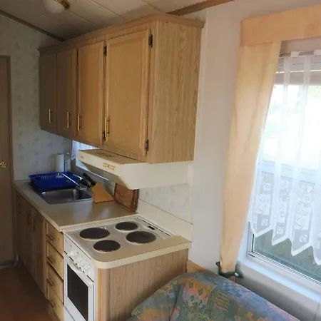 בית נופש Mit Pool By Interhome